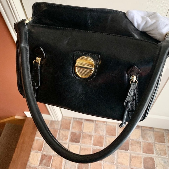 Valentina Black Leather Handbag - Picture 6 of 16